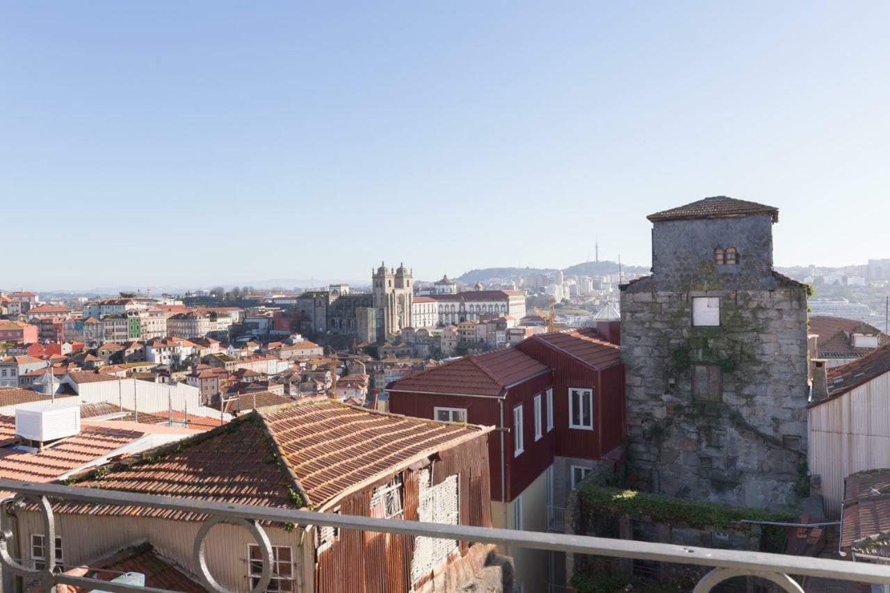 Porto And Clerigos Views By Porto City Hosts المظهر الخارجي الصورة